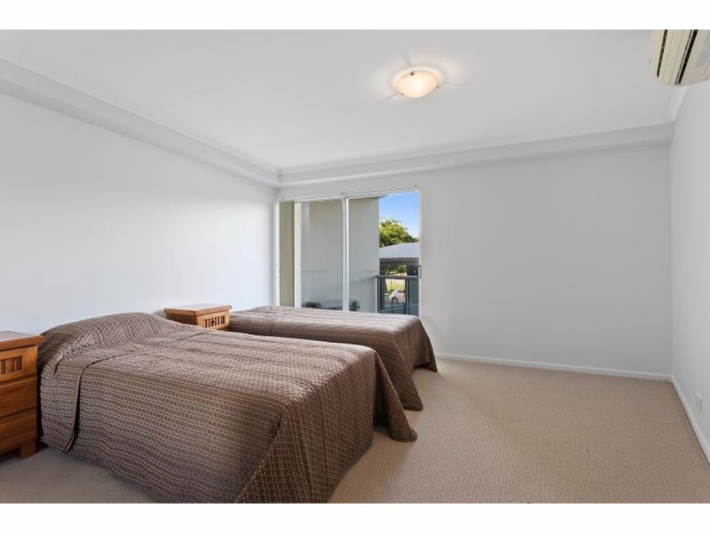 102/6 Victoria Parade, Rockhampton City QLD 4700